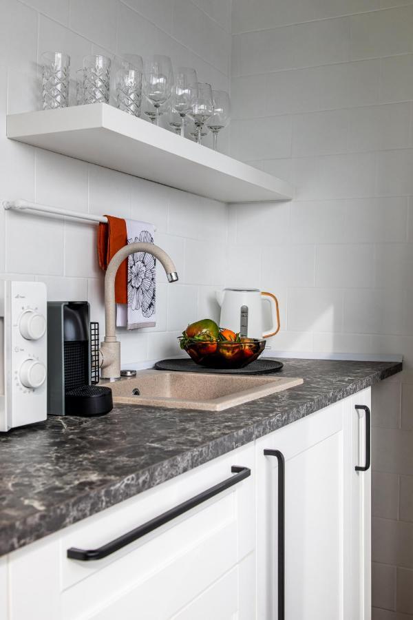 فيلا Designer Flat For 4, Heart Of Bucharest, Kitchen المظهر الخارجي الصورة